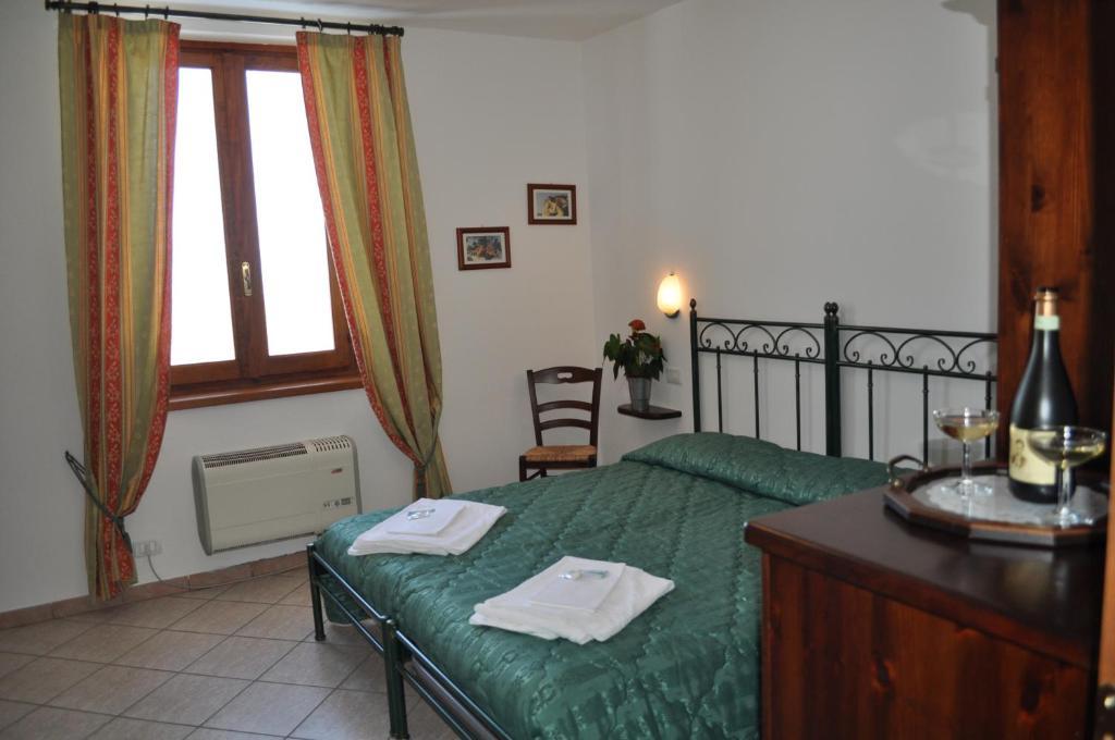 Agriturismo Ai Piacentini Santo Stefano Belbo Room photo